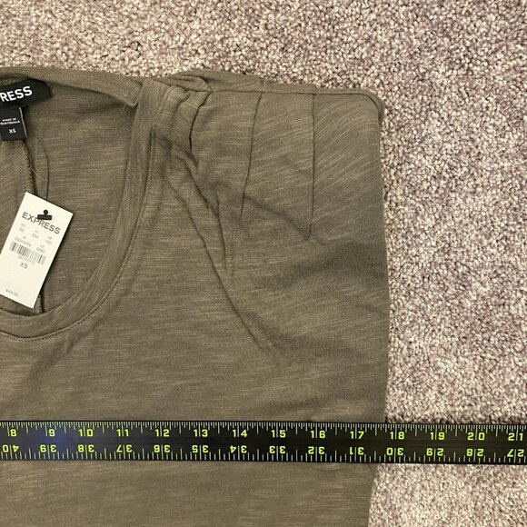 Express Womens Scoop Neck Padded Shoulder Sleeveless Tee Olive Green Size XS NWT - Picture 10 of 16